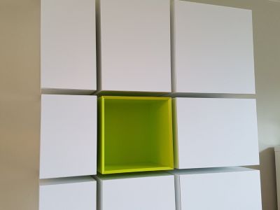 Wandkast 9 kubussen: wit & groen